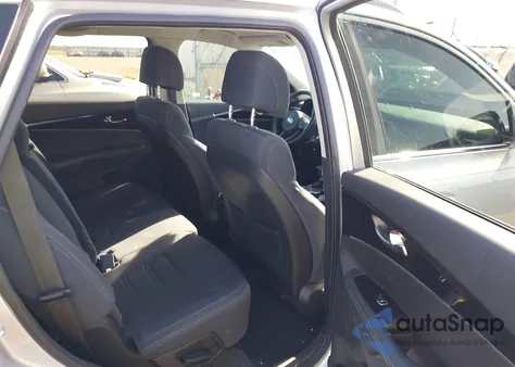 2017 Kia Sorento 2.4L Lx z USA, uszkodzony, nr VIN 5XYPG4A3XHG217779